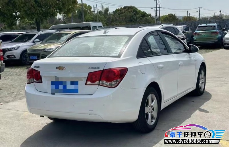 14年雪佛兰科鲁兹轿车抵押车出售