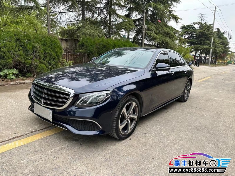 19年奔驰E轿车抵押车出售