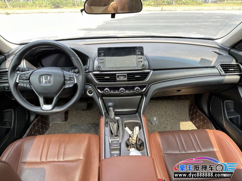 19年本田雅阁轿车抵押车出售