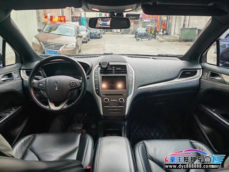 18年林肯MKC轿车抵押车出售