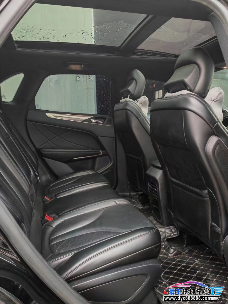 18年林肯MKC轿车抵押车出售