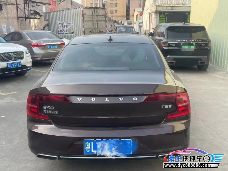 19年沃尔沃S90轿车抵押车出售