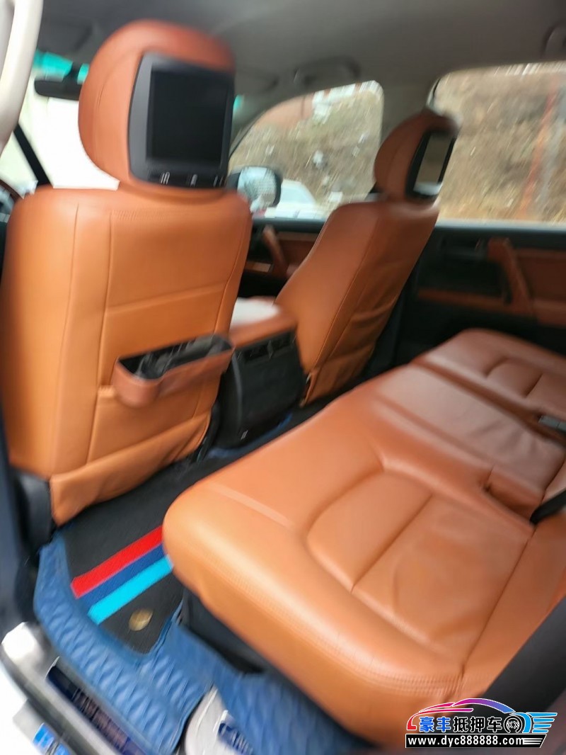 14年丰田兰德酷路泽轿车抵押车出售