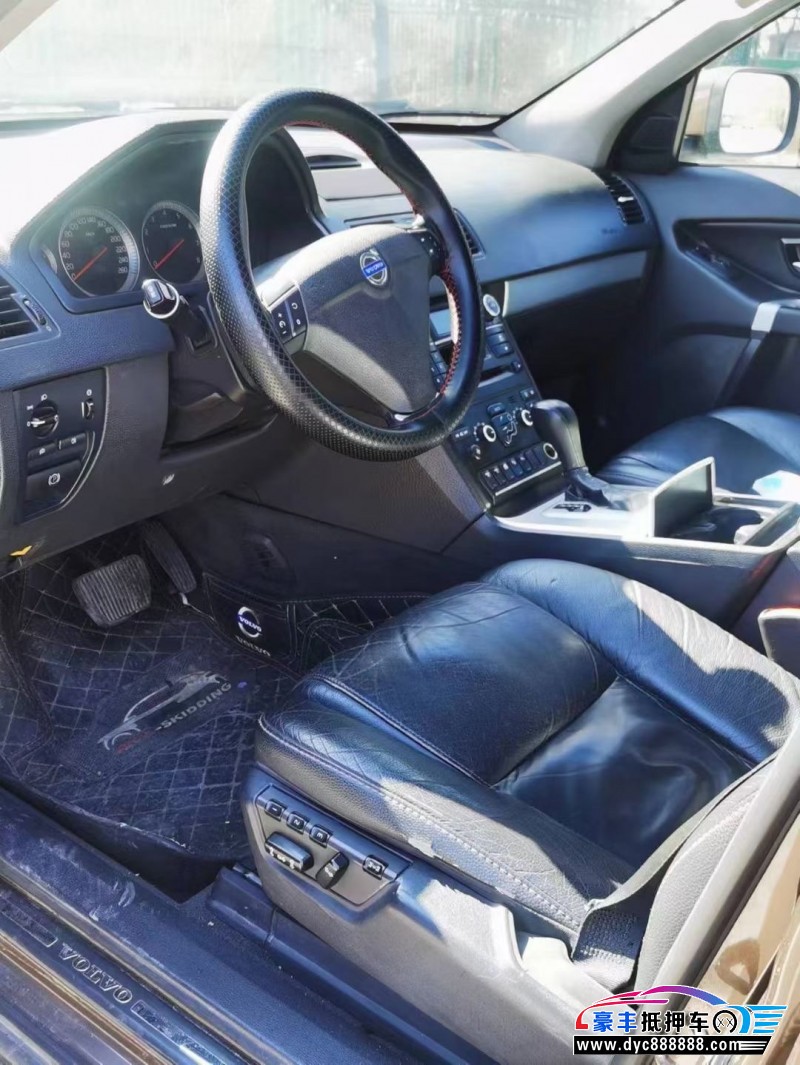 14年沃尔沃XC90轿车抵押车出售