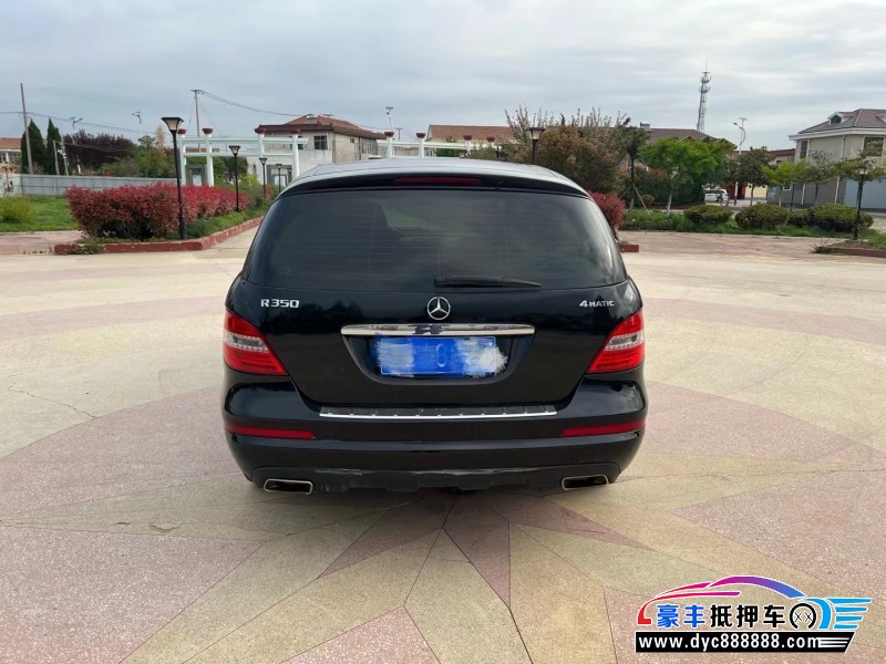 12年奔驰R轿车抵押车出售