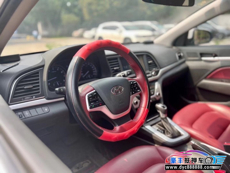 19年现代领动轿车抵押车出售