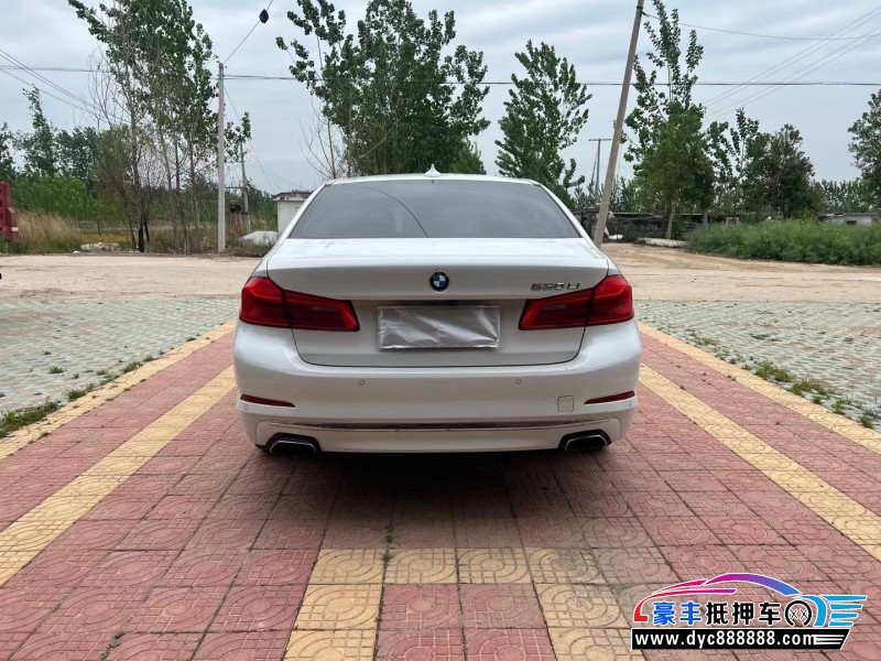 20年宝马5系轿车抵押车出售