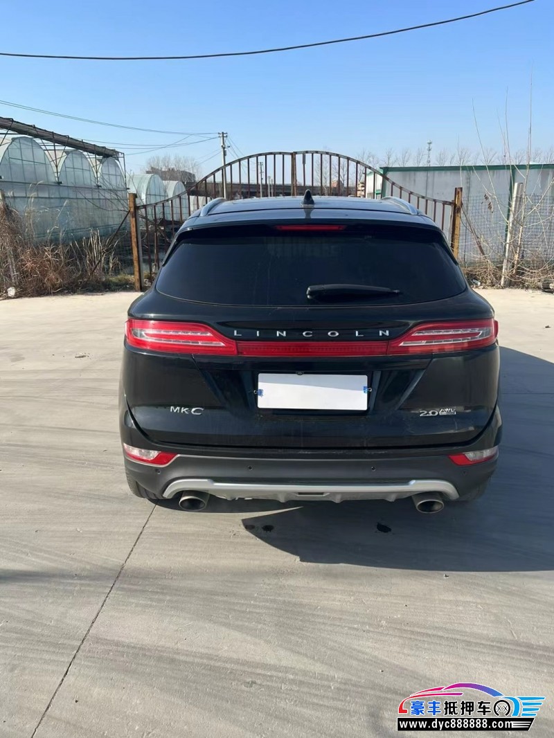 16年林肯MKC轿车抵押车出售