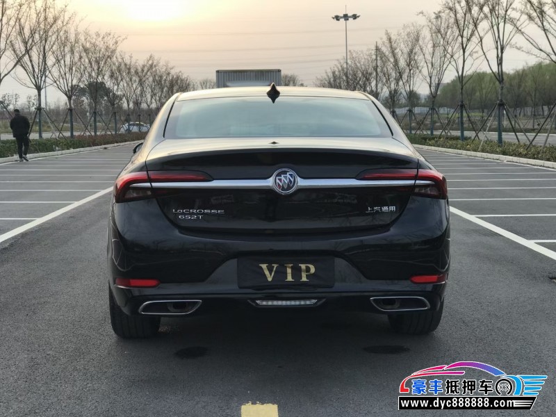 23年别克君越轿车抵押车出售