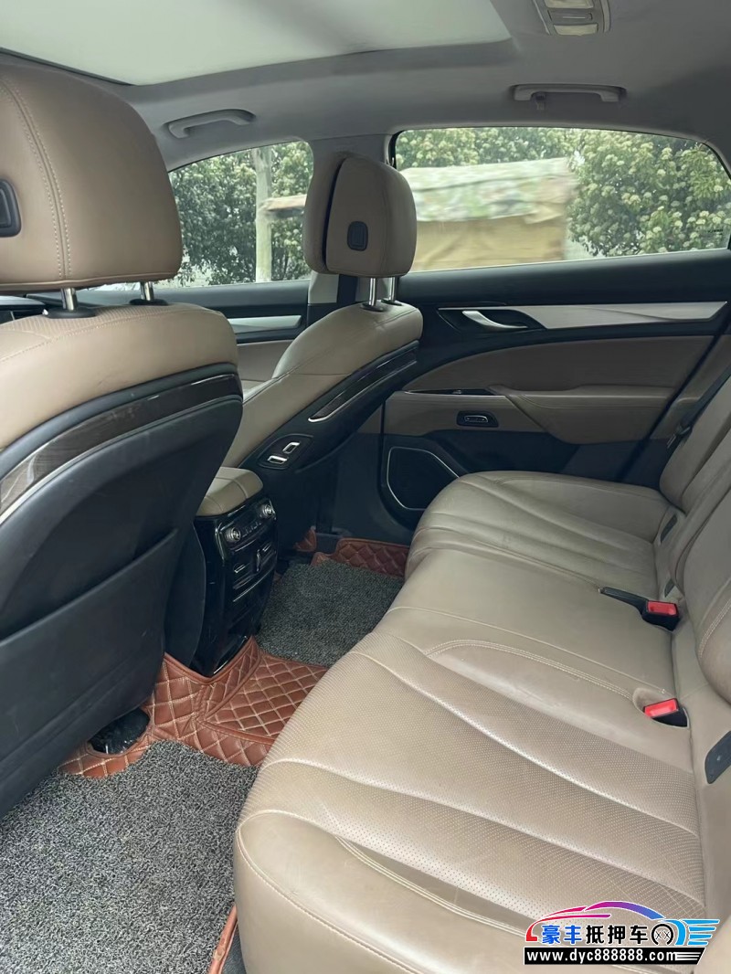 18年吉利博瑞轿车抵押车出售