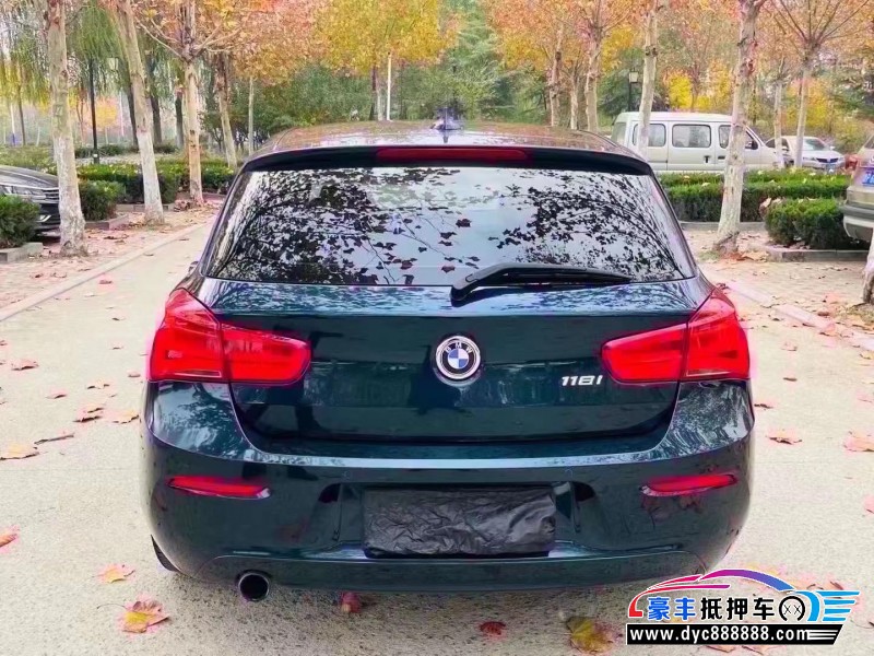 16年宝马1系轿车抵押车出售