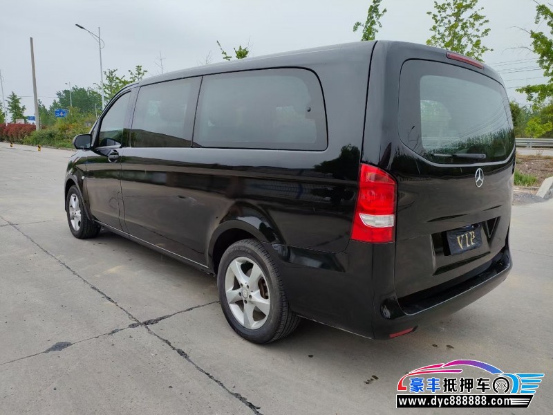 17年奔驰威霆SUV抵押车出售