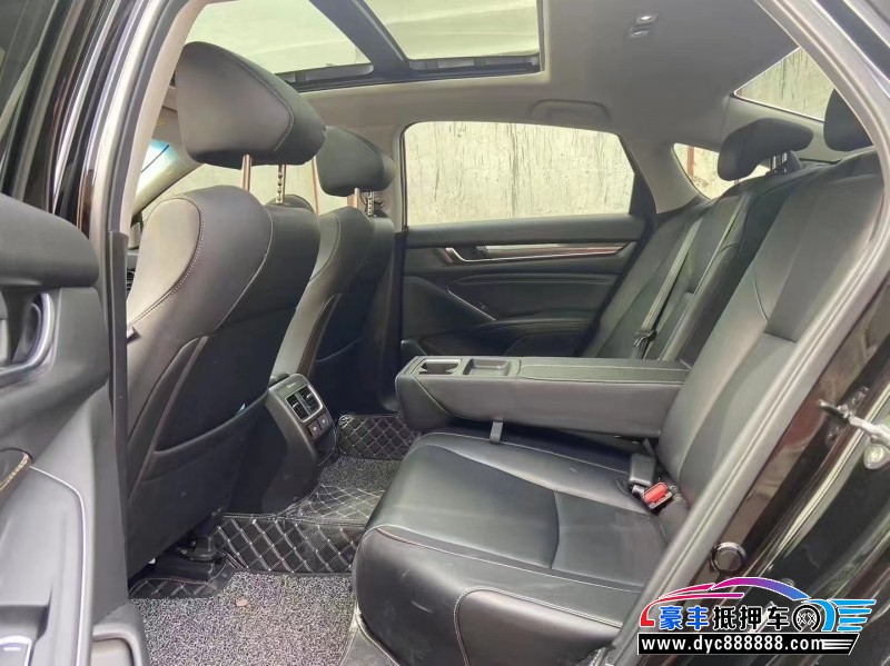 21年本田雅阁轿车抵押车出售