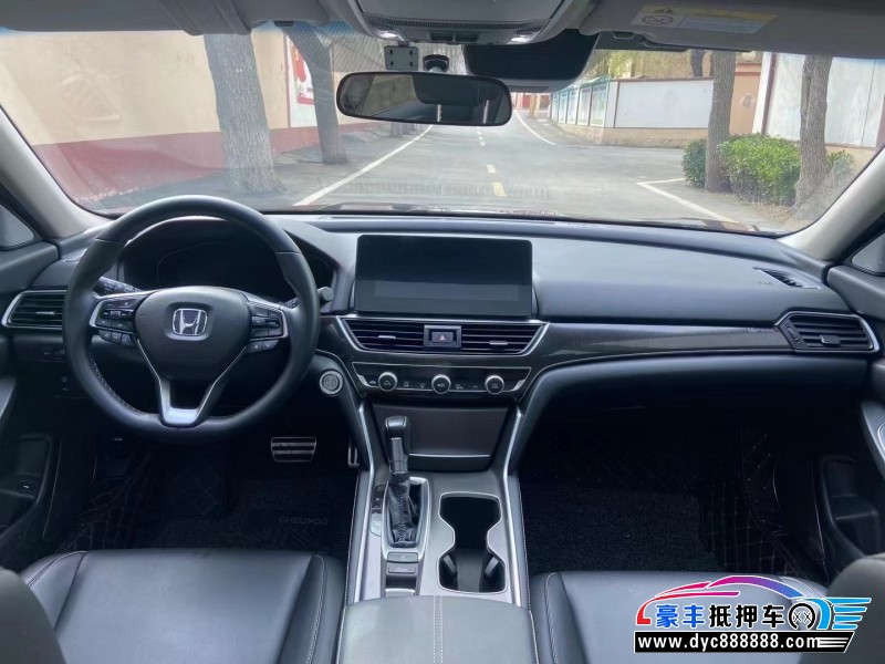 21年本田雅阁轿车抵押车出售