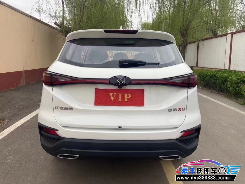 23年江淮思皓X8轿车抵押车出售