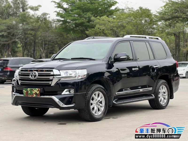 17年丰田兰德酷路泽轿车抵押车出售