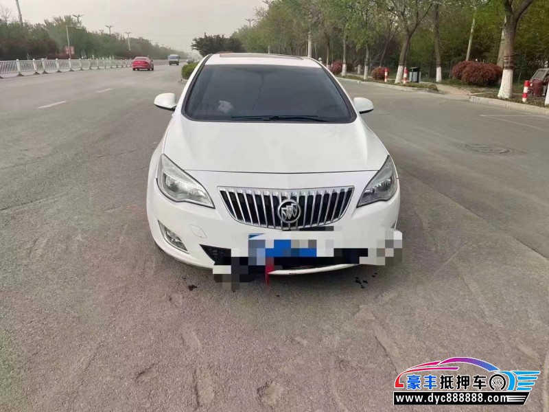 15年别克英朗轿车抵押车出售