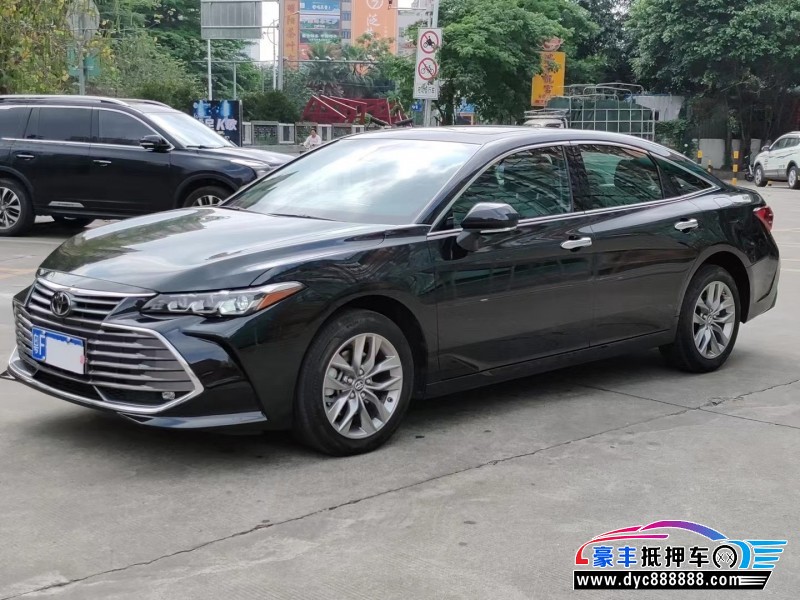 22年丰田亚洲龙轿车抵押车出售