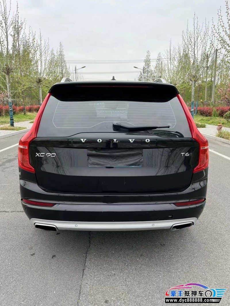 17年沃尔沃XC90轿车抵押车出售