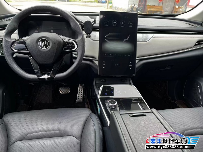 22年威马汽车ex5轿车抵押车出售