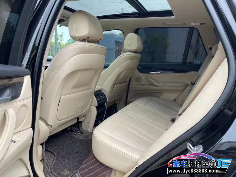 14年宝马X5轿车抵押车出售