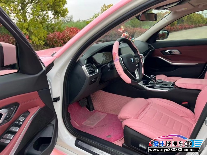 21年宝马3系轿车抵押车出售