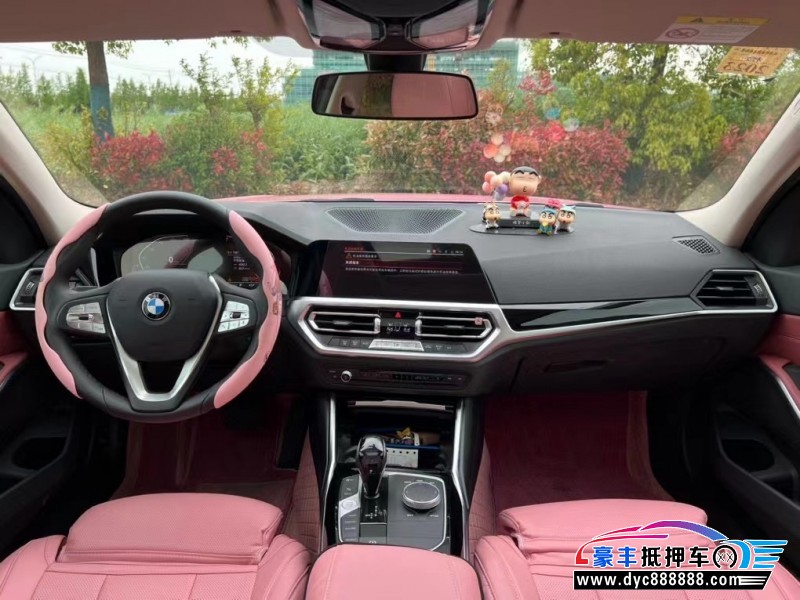 21年宝马3系轿车抵押车出售