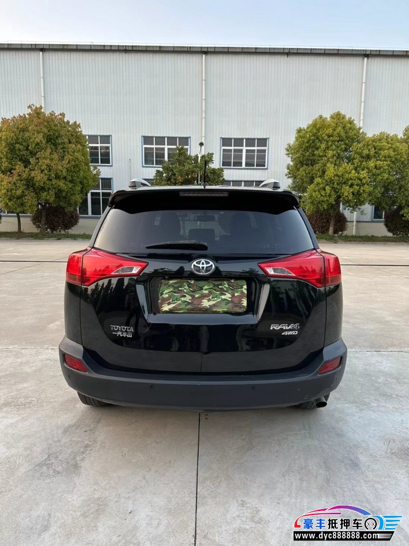 14年丰田RAV4荣放轿车抵押车出售