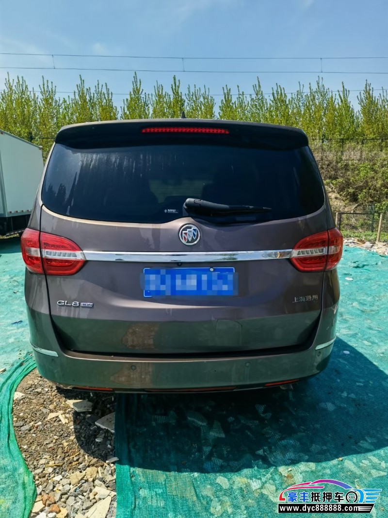 15年别克GL8SUV抵押车出售