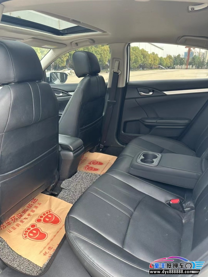 22年本田思域轿车抵押车出售