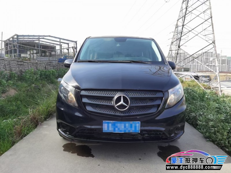 17年奔驰威霆MPV抵押车出售