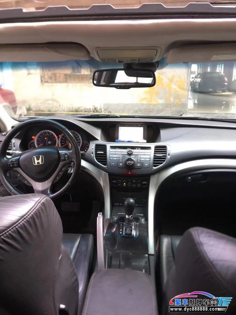 09年本田思铂睿轿车抵押车出售