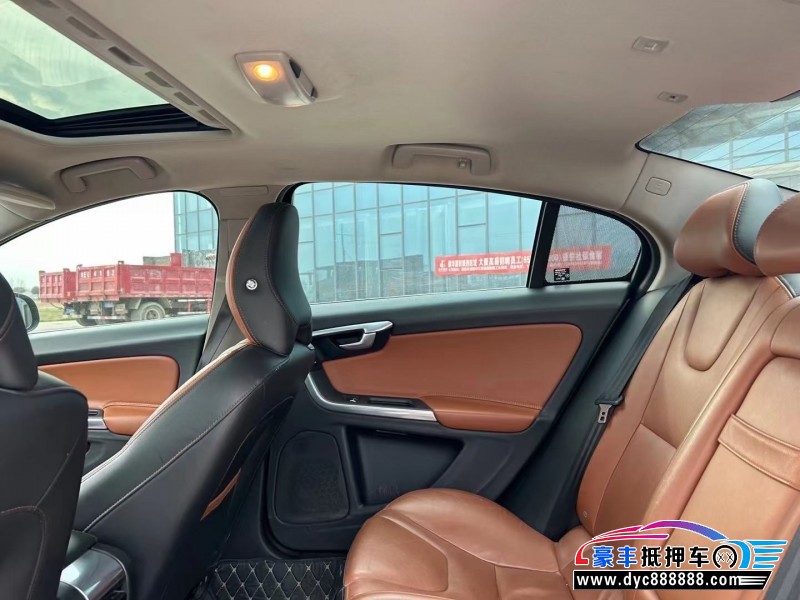 16年沃尔沃S60轿车抵押车出售