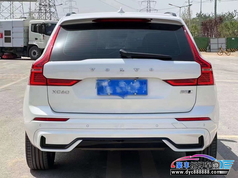22年沃尔沃XC60轿车抵押车出售
