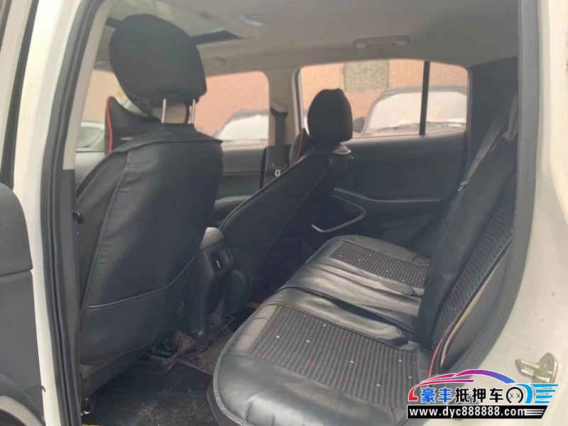 18年现代ix35轿车抵押车出售