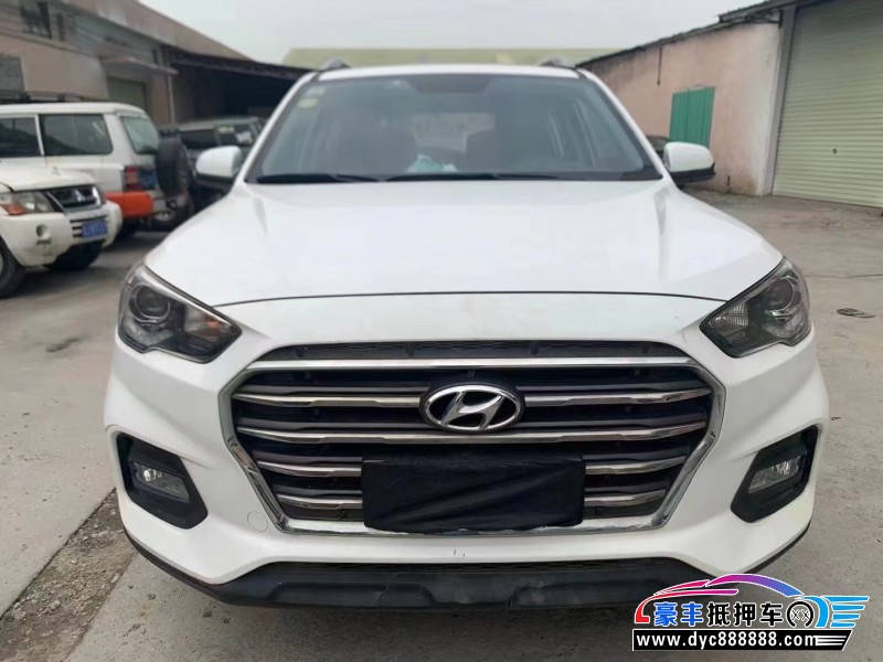 18年现代ix35轿车抵押车出售