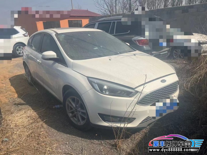 17年福特福克斯轿车抵押车出售