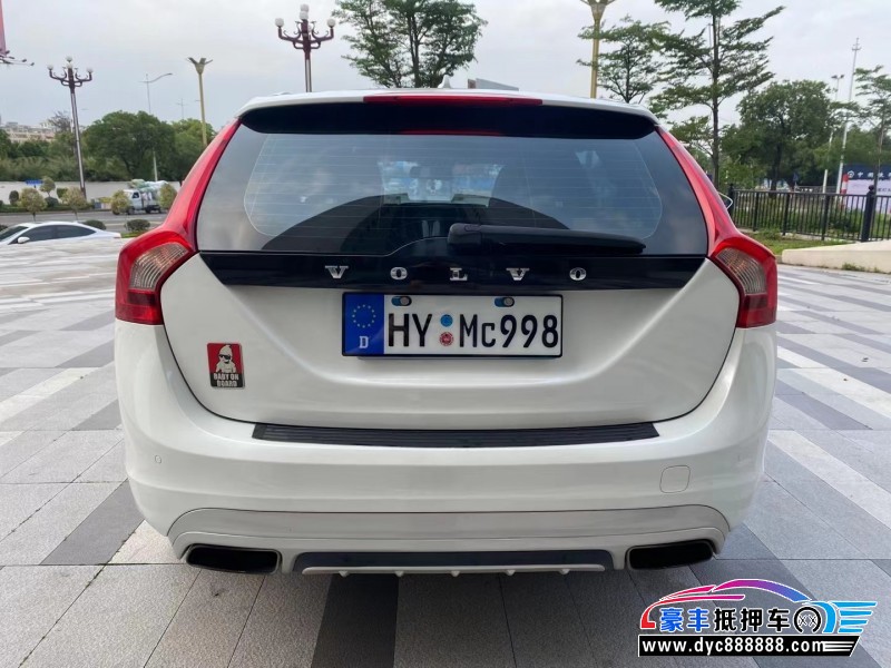 14年沃尔沃V60SUV抵押车出售