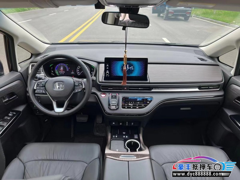 22年本田艾力绅MPV抵押车出售