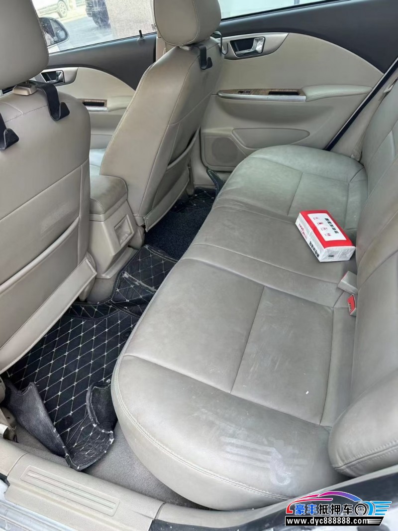 16年别克凯越轿车抵押车出售