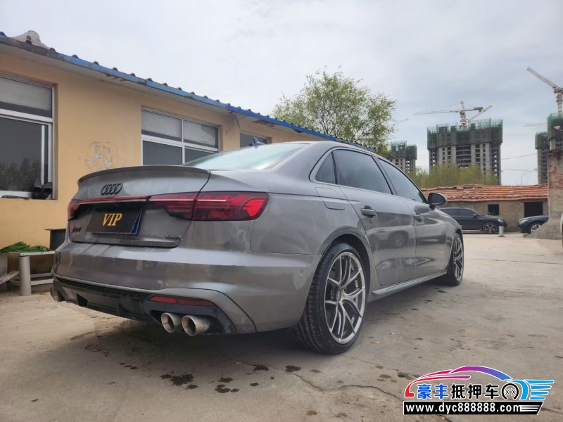 22年奥迪A4轿车抵押车出售