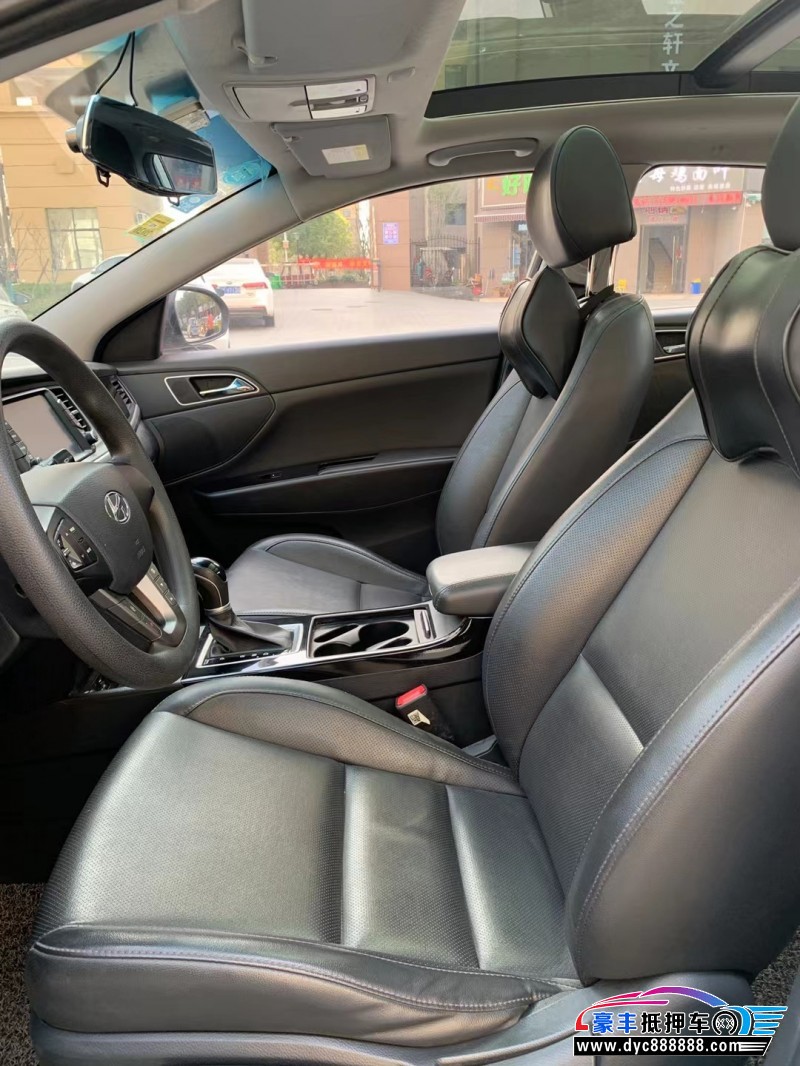 18年现代名图轿车抵押车出售