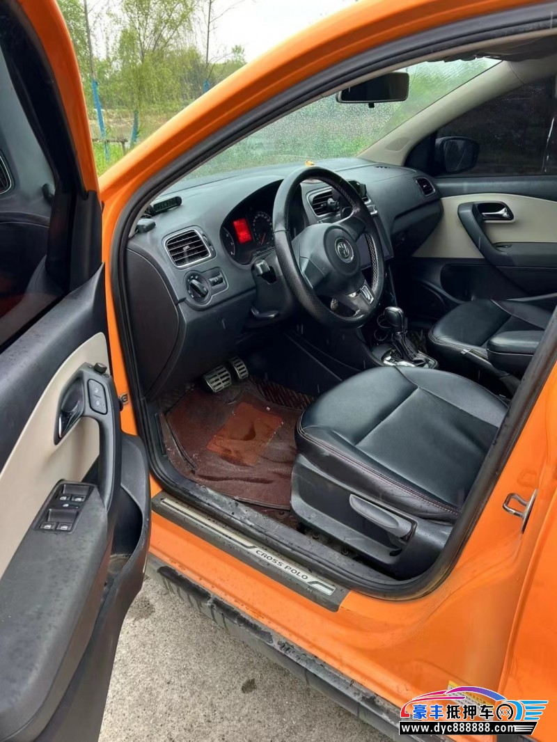 13年大众poloSUV抵押车出售