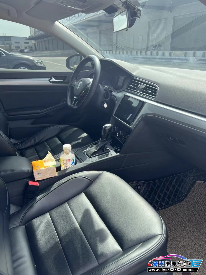 19年大众凌渡轿车抵押车出售