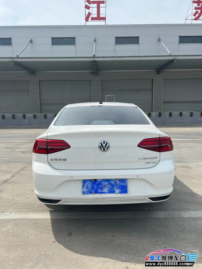 19年大众凌渡轿车抵押车出售