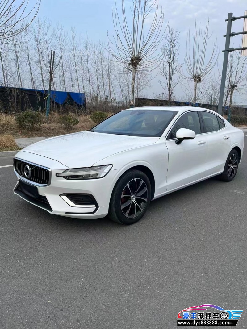 21年沃尔沃S60轿车抵押车出售