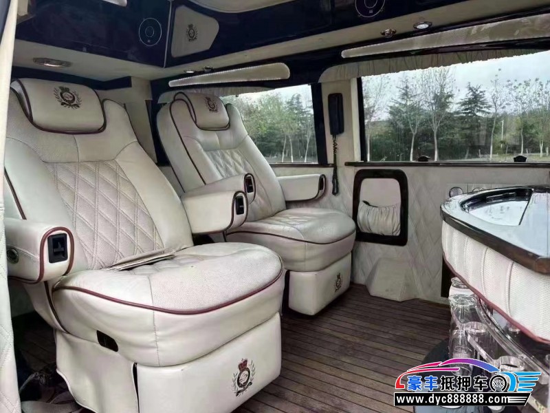 12年福特E350MPV抵押车出售