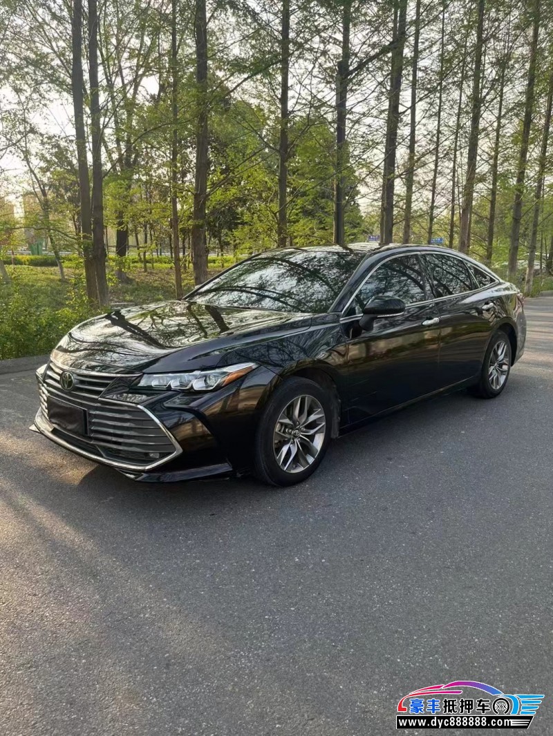 20年丰田亚洲龙轿车抵押车出售