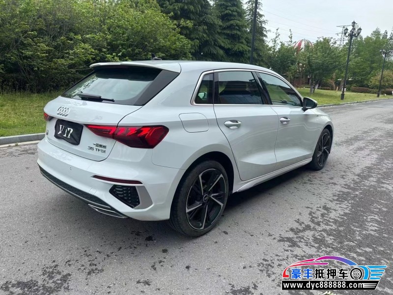 22年奥迪A3SUV抵押车出售