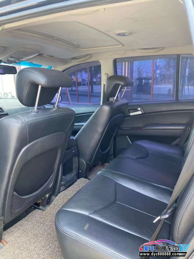 14年荣威W5SUV抵押车出售